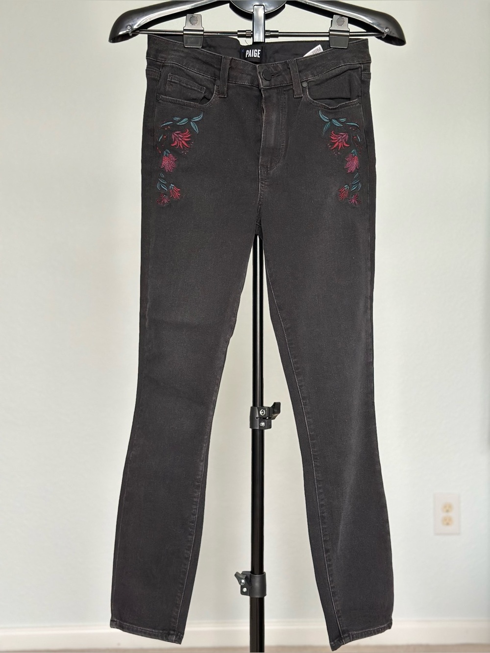 PAIGE Black Skinny Jeans with Red Floral Embroidery and Teal Leaves